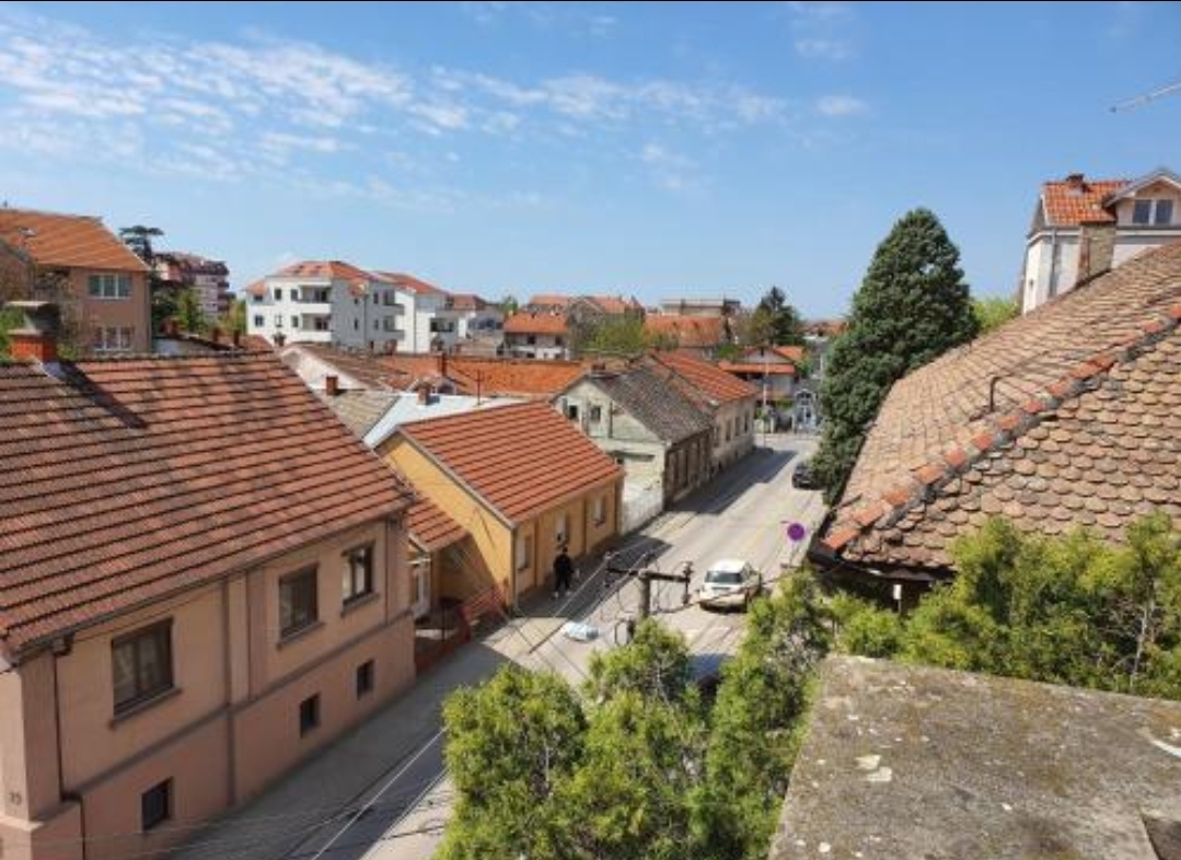 Dječak (11) upucan dok je vozio bicikl: Osjetio oštar bol i krvarenje