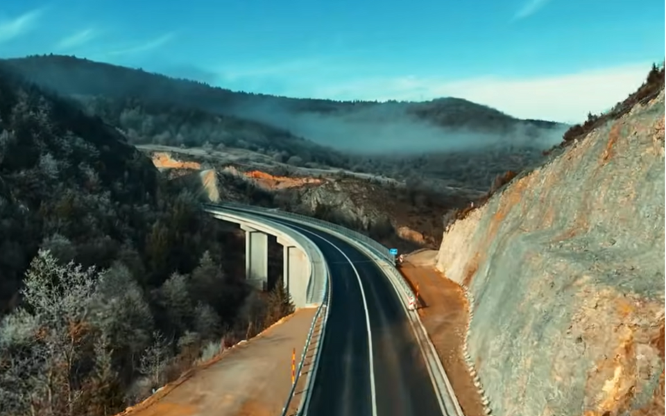(VIDEO) Novoizgrađena dionica Vrulja-Mijakovići: Jedan od značajnijih infrastrukturnih projekata na sjeveru